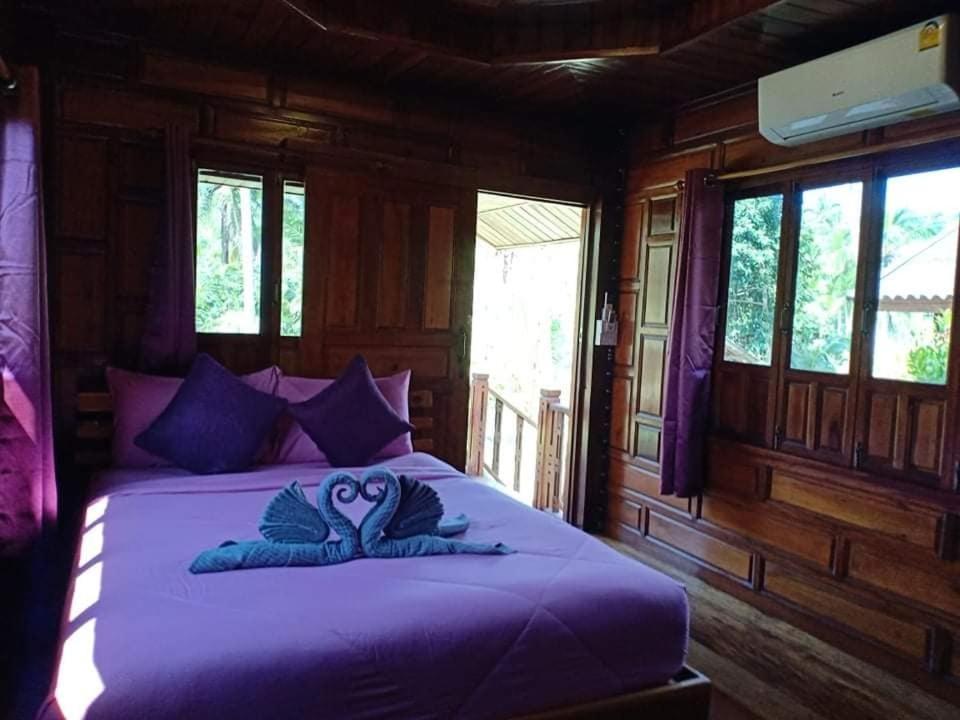 Walk In Homestay Ko Kut Eksteriør bilde